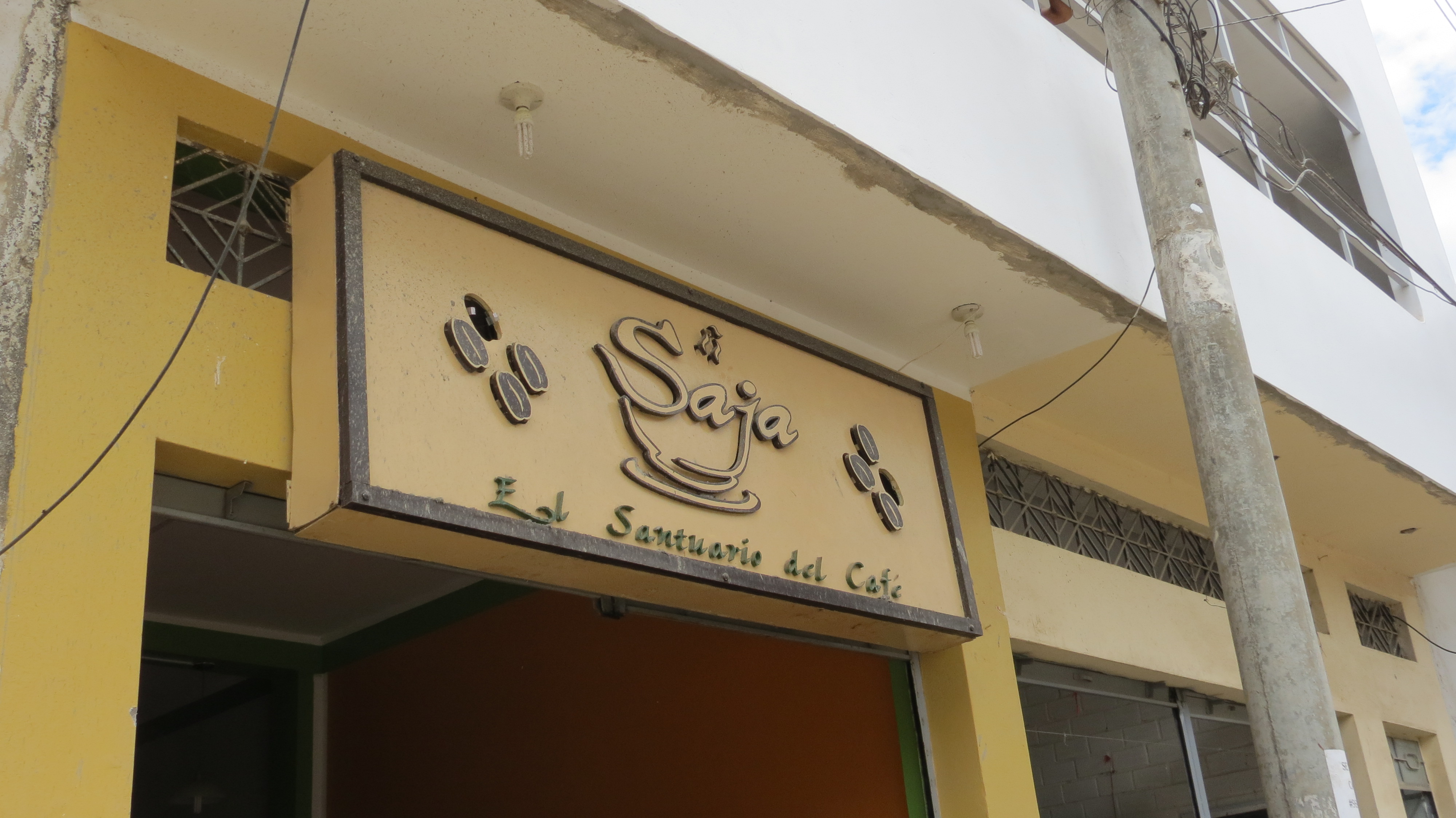 Saja, the café run by the women's association of APROCASSI